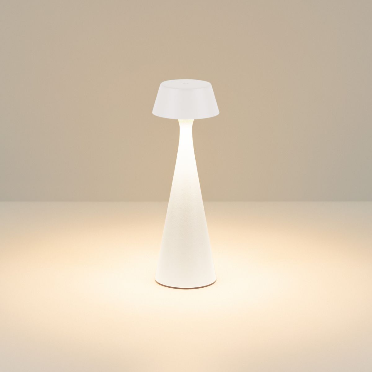 Настольная белая лампа с аккумулятором Arlight SP-TOMMY-TAB-2W Warm3000-MIX (WH, 154 deg) (IP54 Металл) 058565