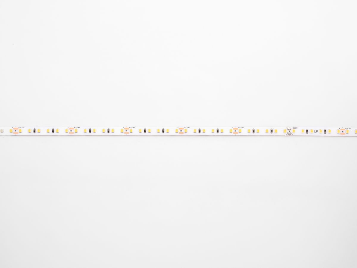 Светодиодная лента LEDS POWER 2835 120/м (9,6Вт/м) 24В теплая 004198