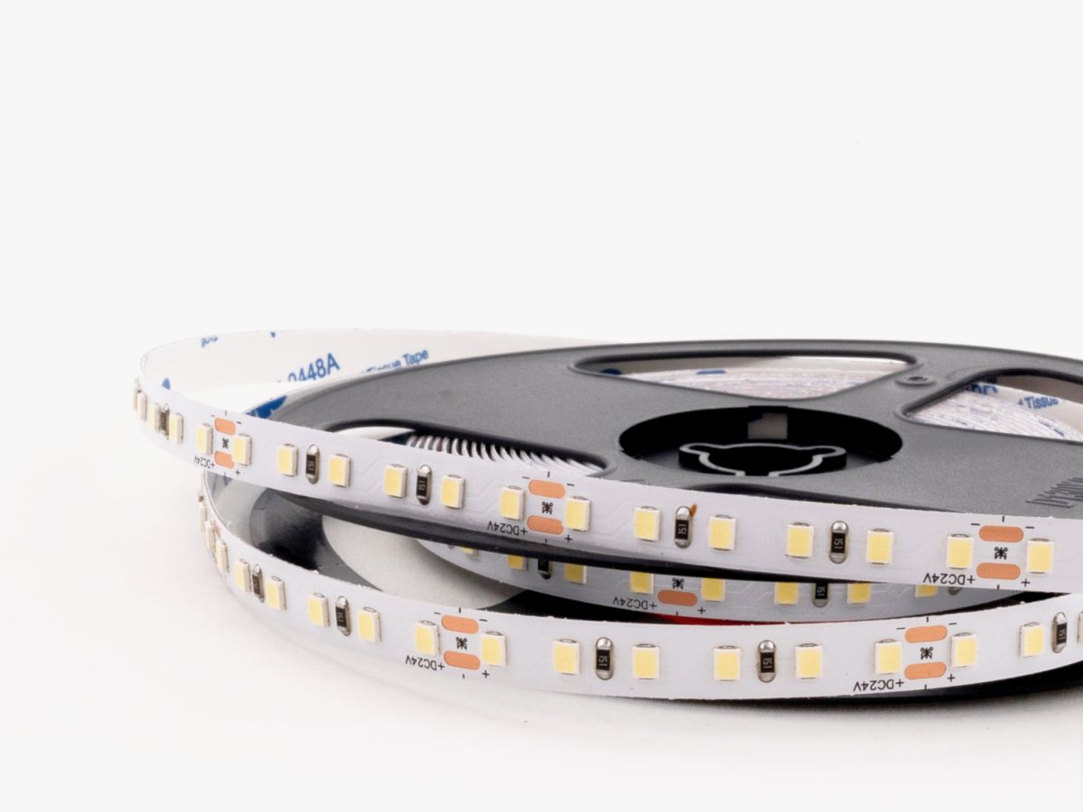 Светодиодная лента LEDS POWER 2835 120/м (9,6Вт/м) 24В холодная 004181