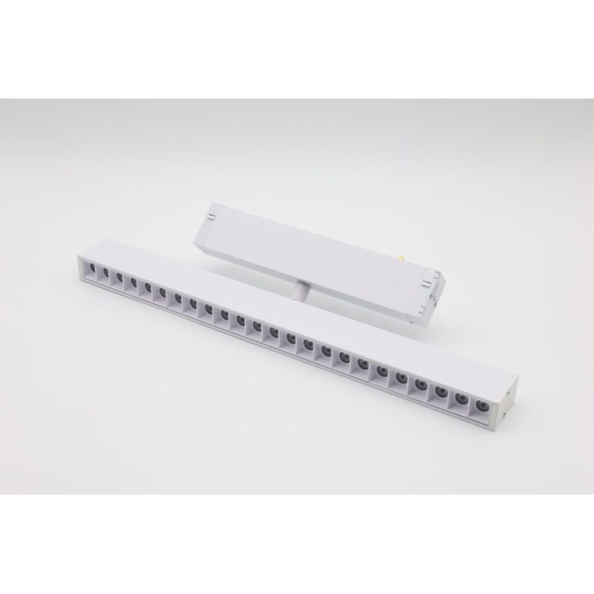 Трековый магнитный светильник Aployt Magnetic track 220 APL.0202.10.18