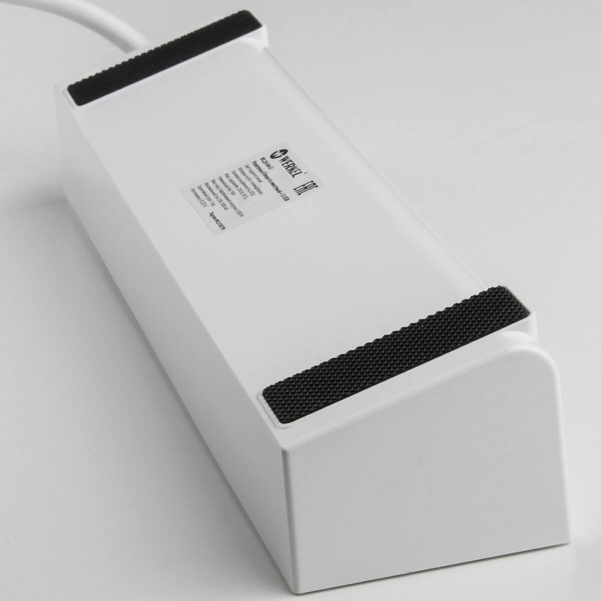 Розеточный блок 4гн 3USB х 1,7м с/з Werkel WL20-04-03 4690389128387