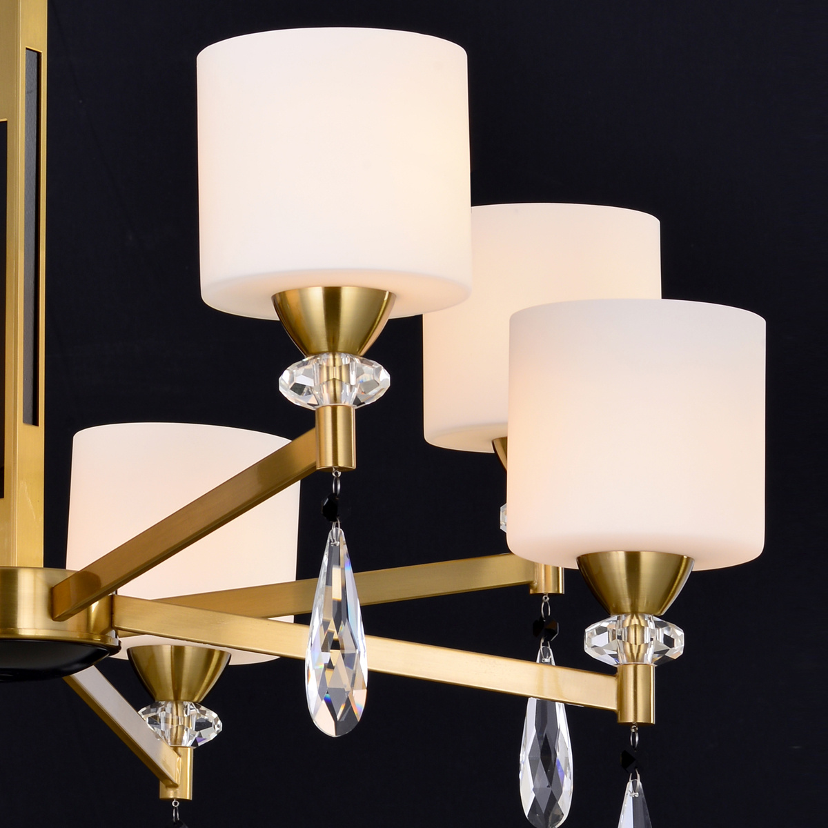 Подвесная люстра Illumico IL5182-8PLS-29 BRASS KELTIC