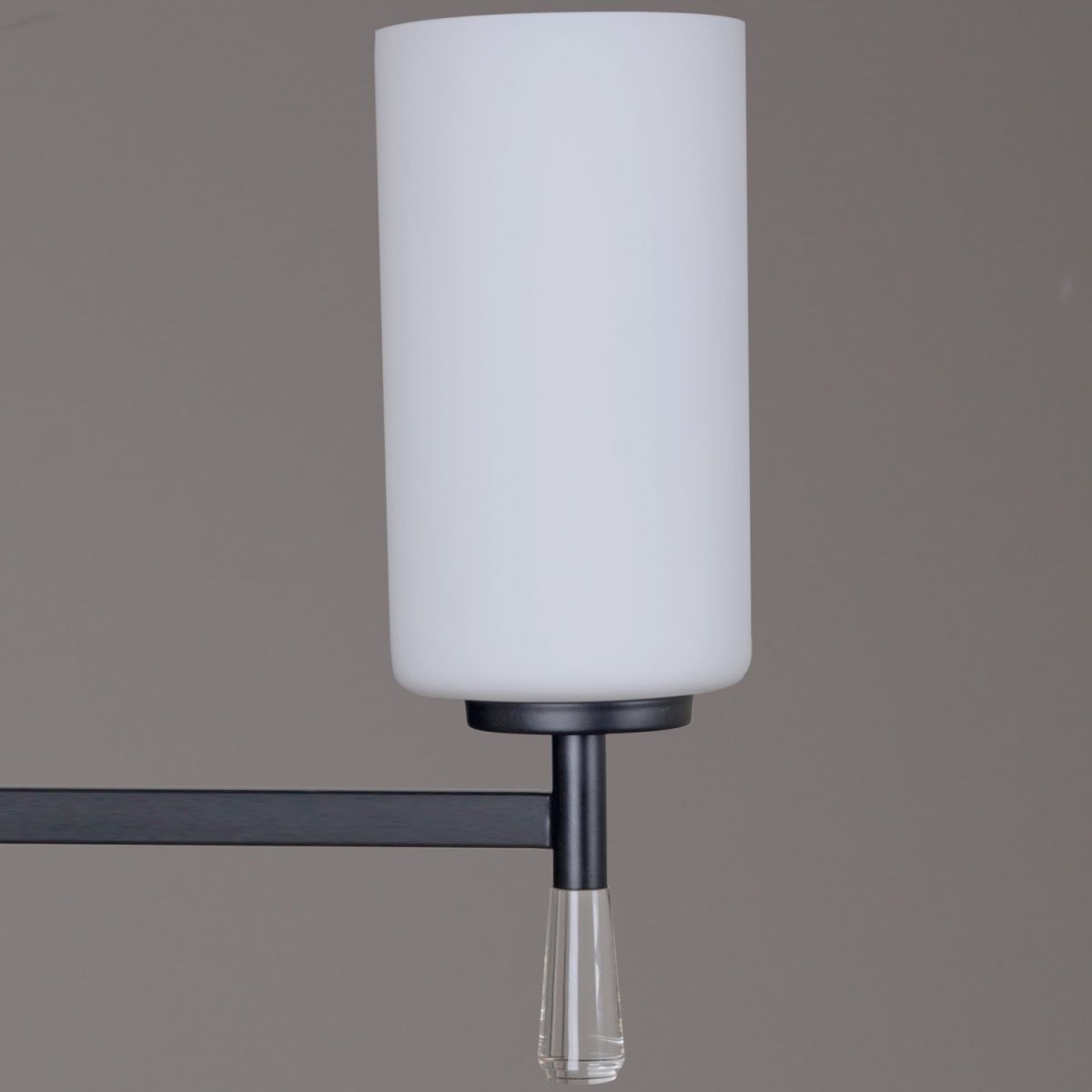 Люстра на штанге Illumico IL2218-8PLS-24 HIGHBALL