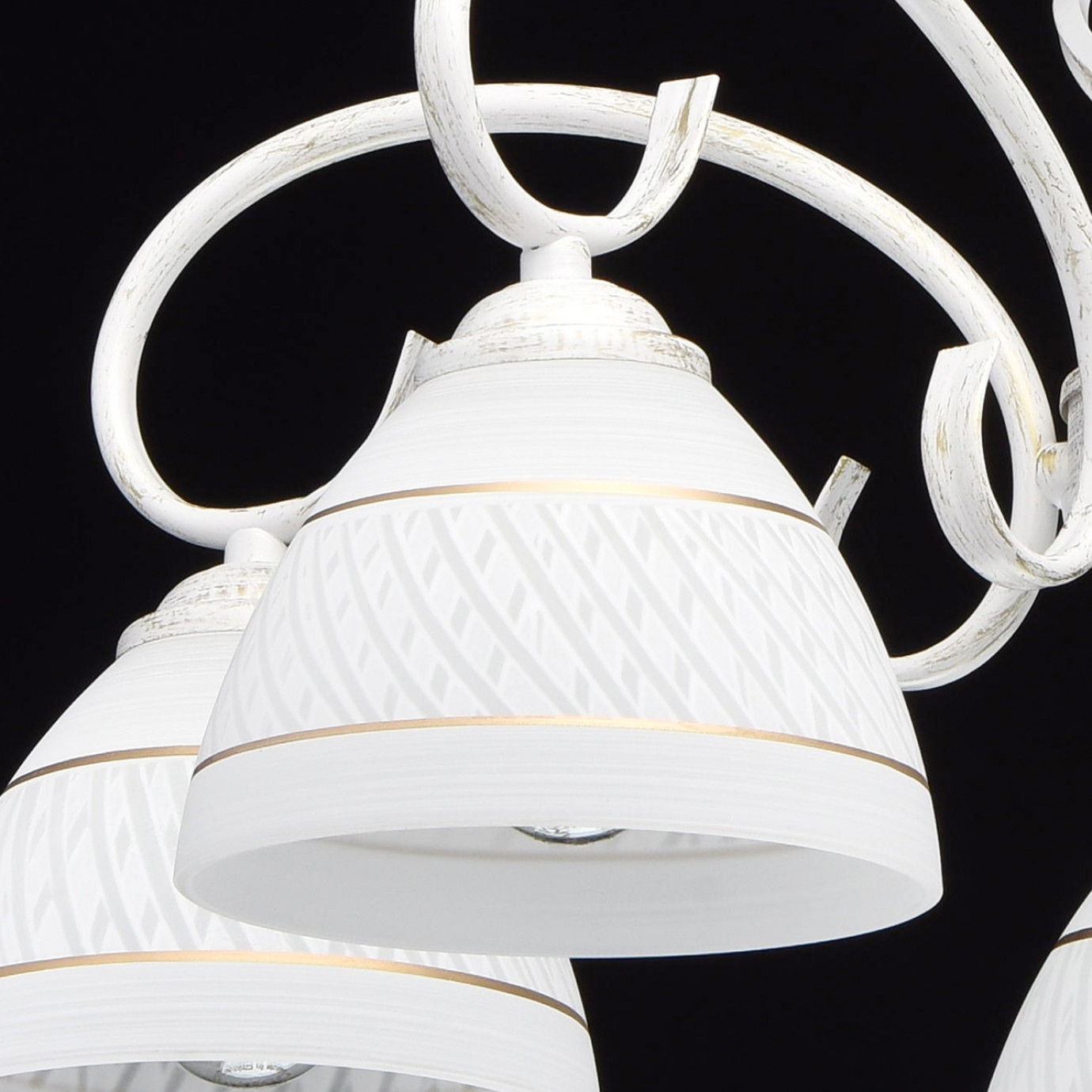 Подвесная люстра MW-Light Ариадна 105011105