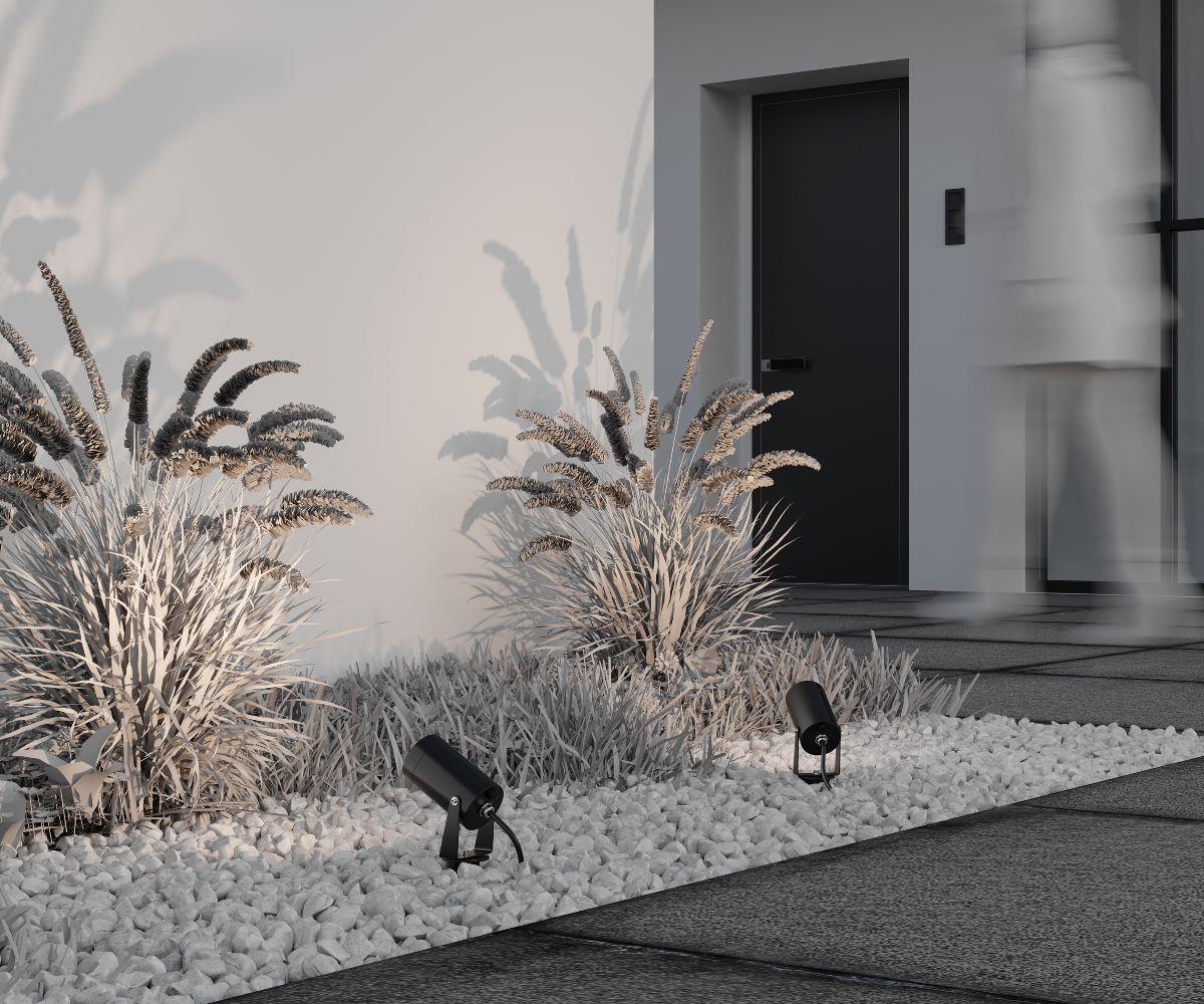 Ландшафтный светильник Maytoni Scope O025FL-01B