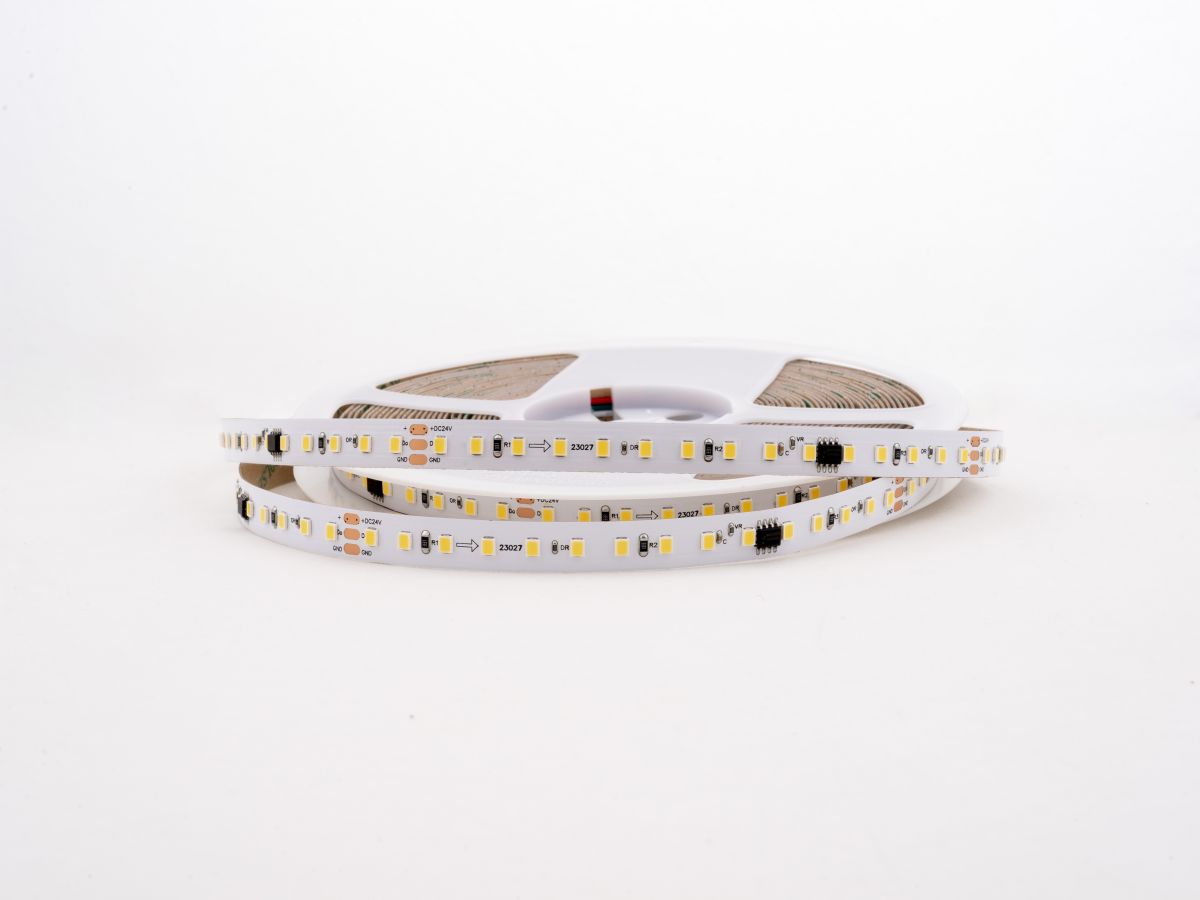 Светодиодная лента LEDS POWER 2835 120/м (9,6Вт/м) 24В 10м/кат. нейтр. FLOWING WATER 004785