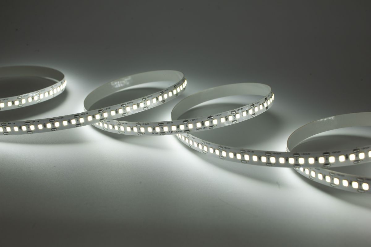 Светодиодная лента LEDS POWER 2835 180/м (16Вт/м) 12В холодная 008714