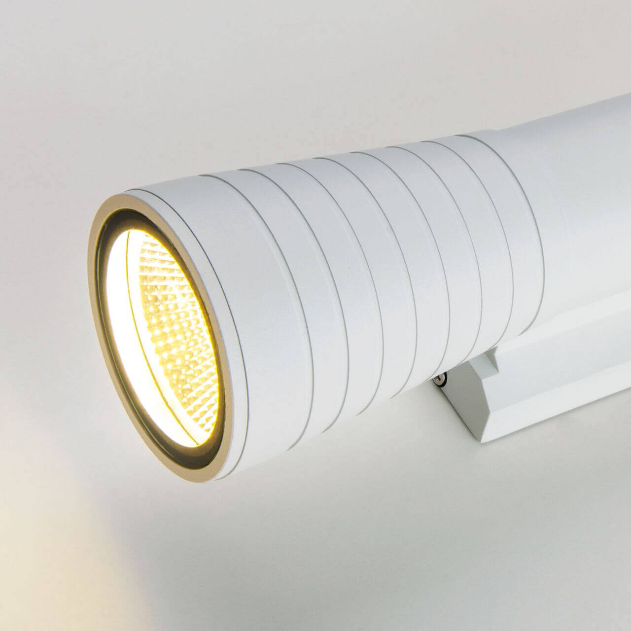 Настенный светильник Elektrostandard 1502 TECHNO LED TUBE DOBLE белый 4690389138614