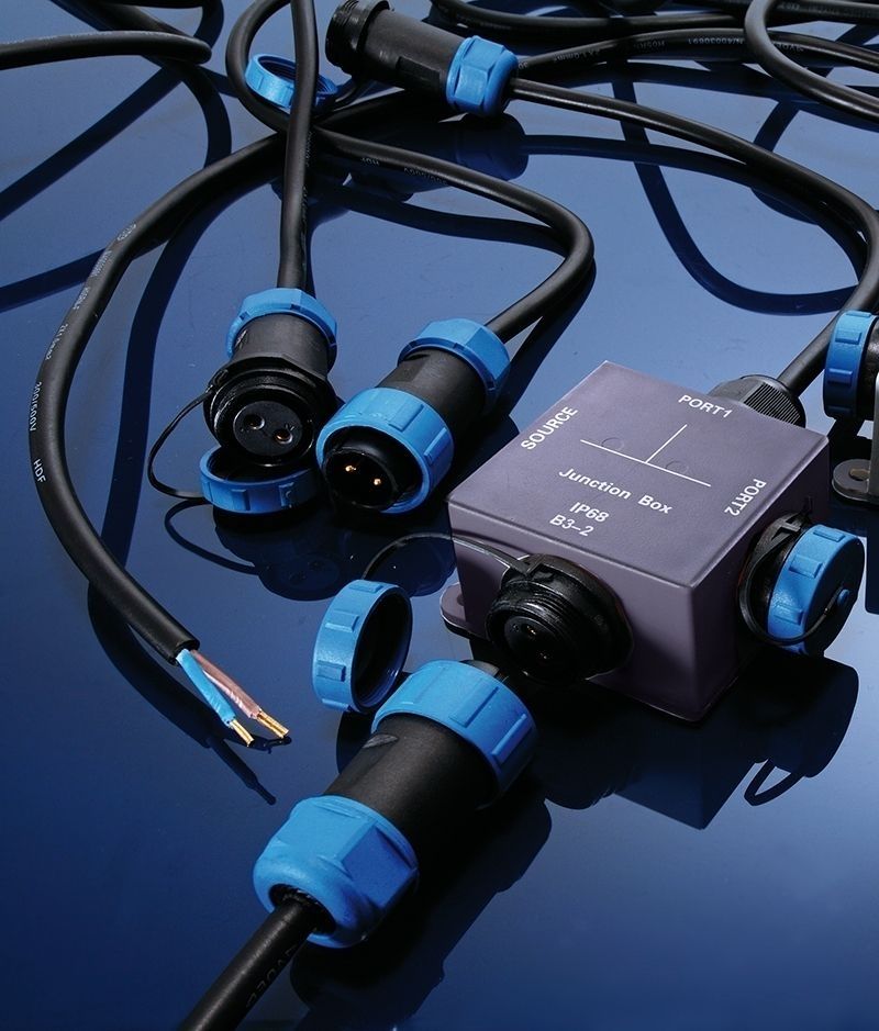 Распределитель Deko-Light Weipu 940010