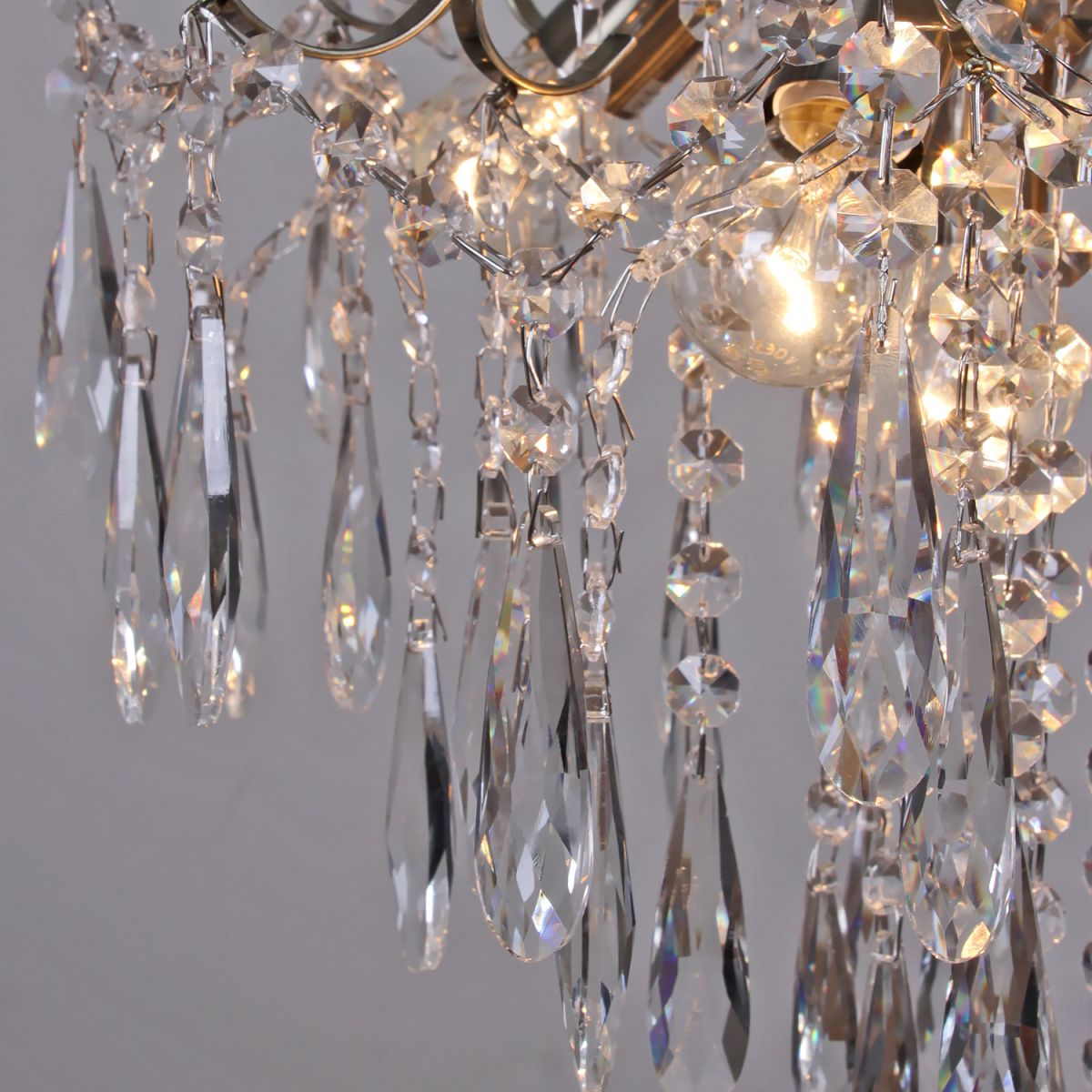 Подвесная люстра Reluce 30300-0.3-800 AB