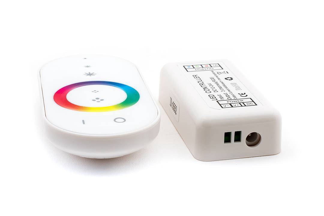 Контроллер для ленты SWG RF-RGB-S-18A-WH2 000963