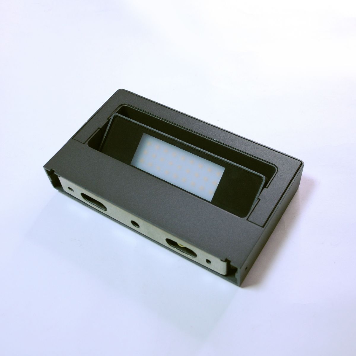 Уличный настенный светильник Elvan PJ-1503/1-11W-WW-Gr