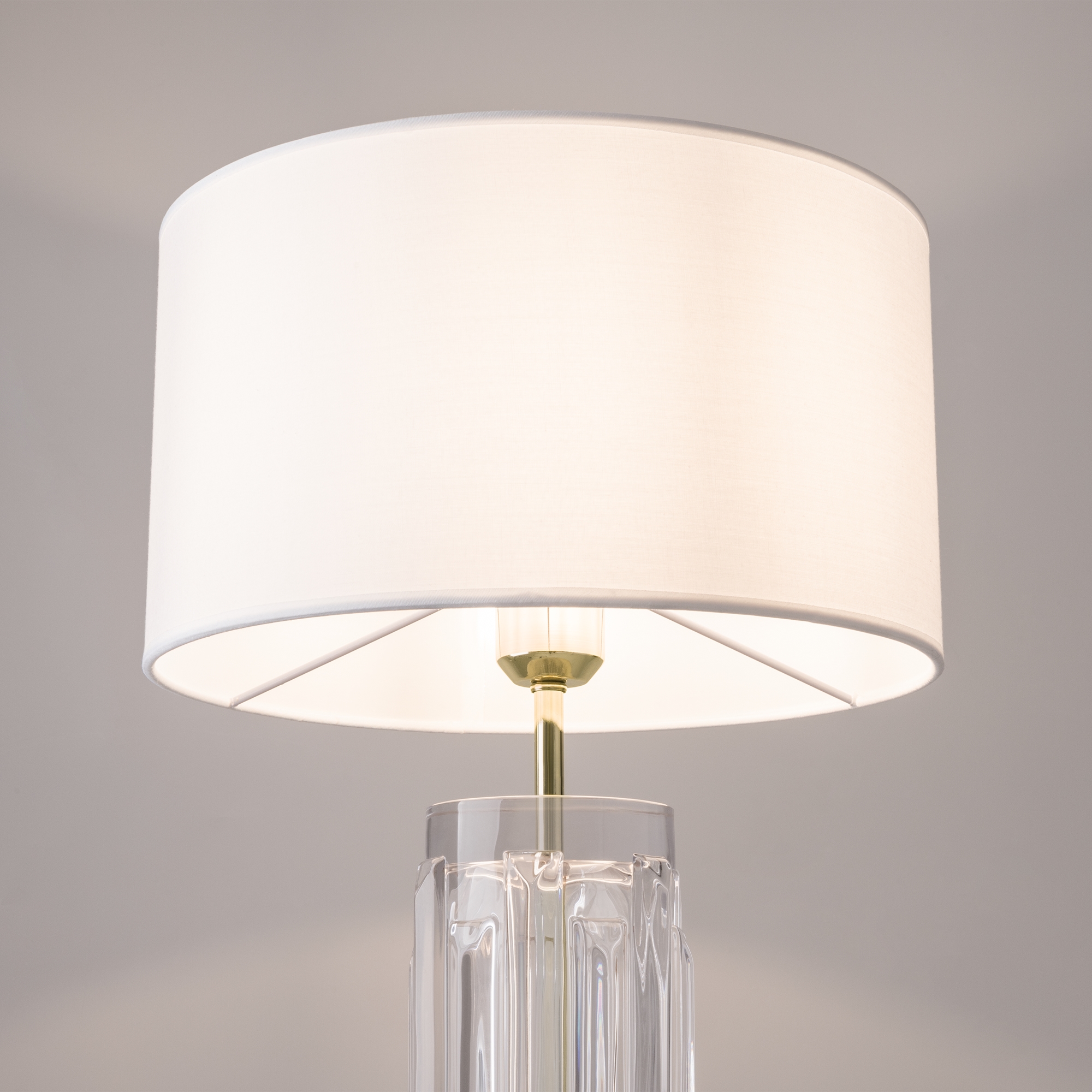 Настольная лампа Maytoni Muse MOD304TL-01G в Москве