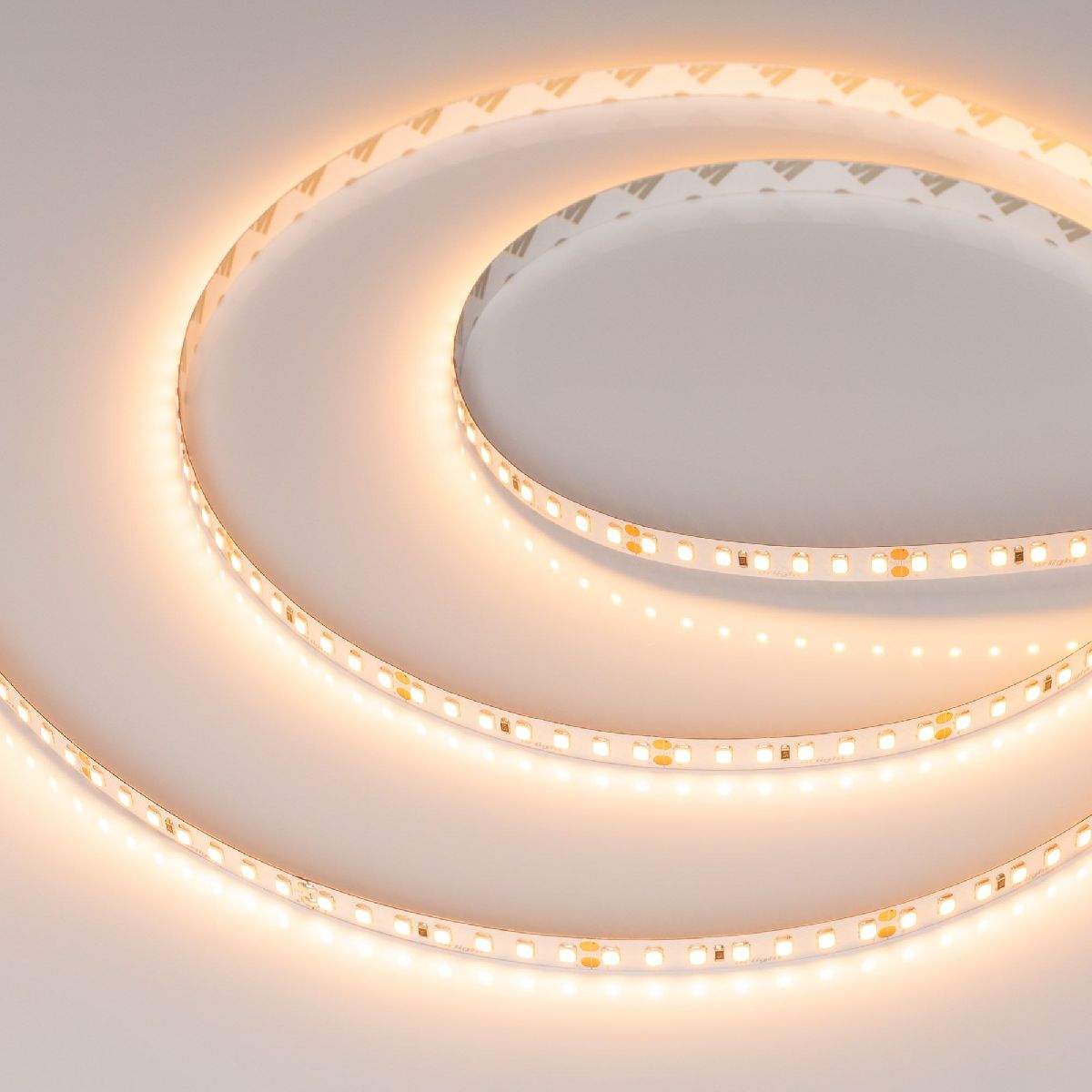 Светодиодная лента Arlight UL-A140-8mm 24V Warm2400 (5 W/m, IP20, 5m) 053452