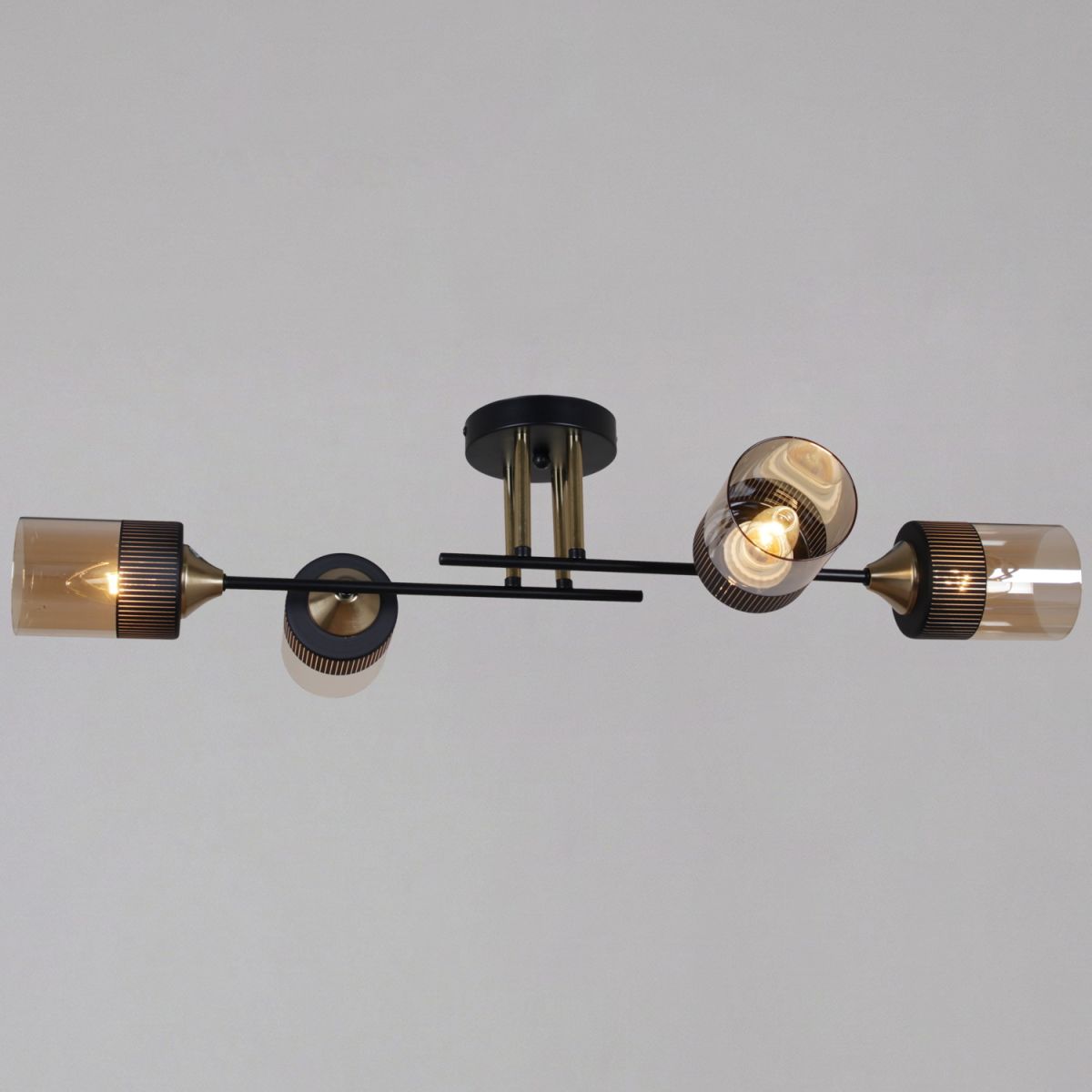 Потолочная люстра Reluce 48460-0.3-04 BK+COPPER