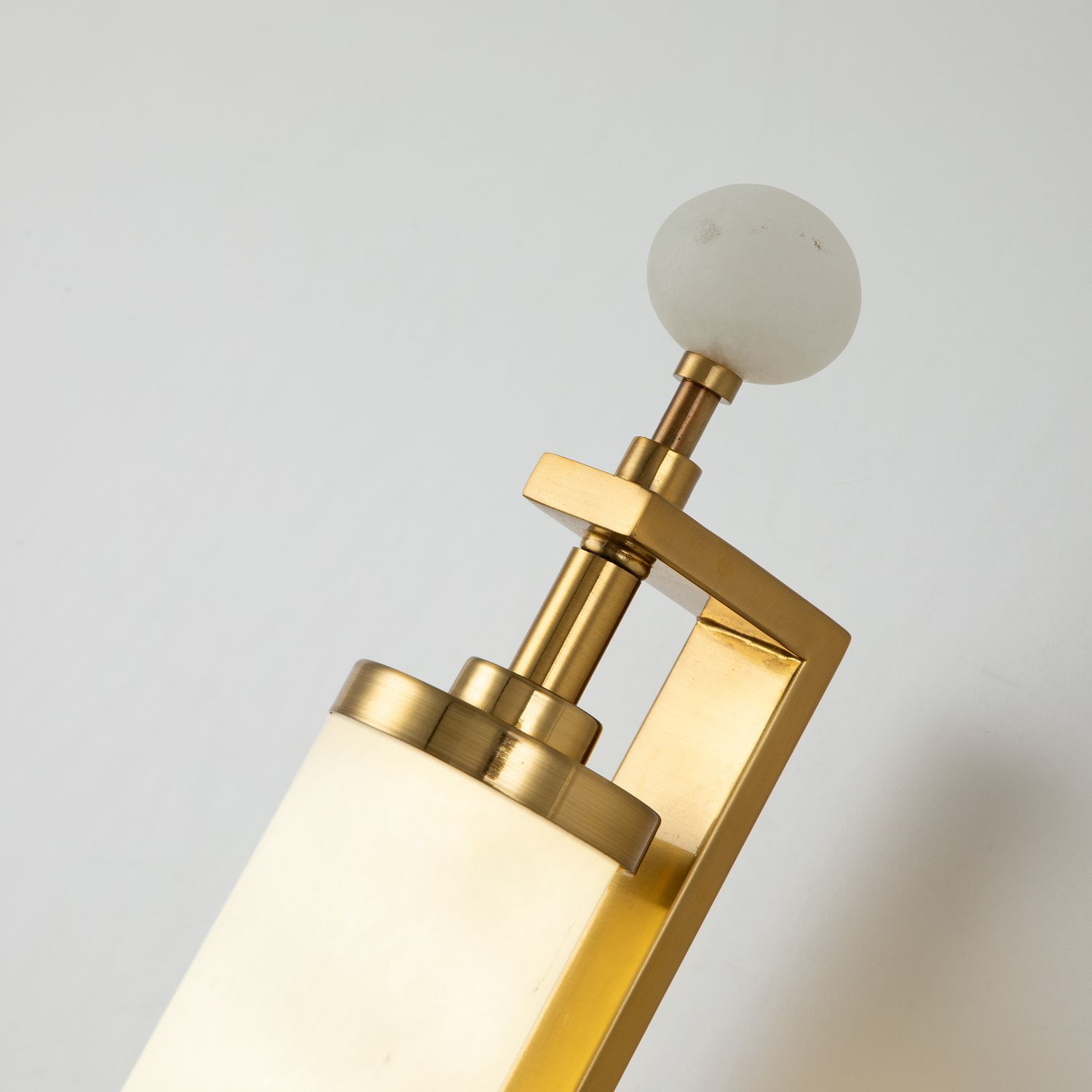 Бра модерн Favourite Plunger 3012-2W
