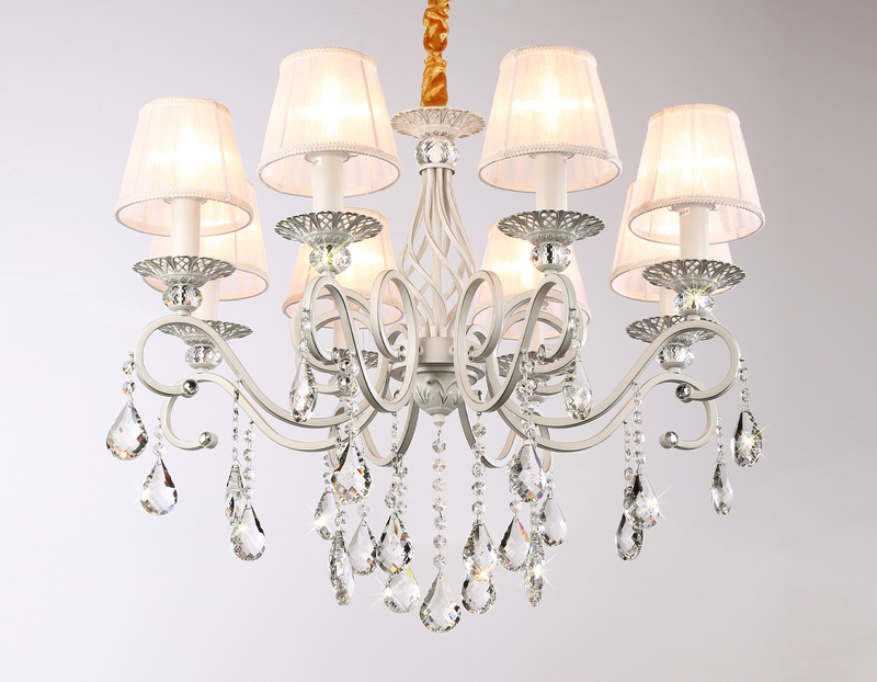 Подвесная люстра Ambrella Light Traditional TR4548