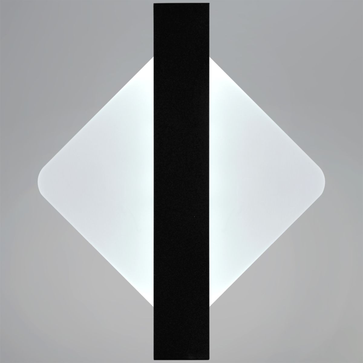 Настенный светильник Reluce 02713-0.2-01 BK