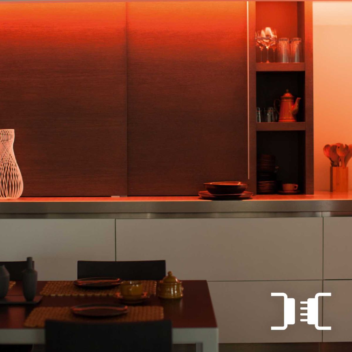 Умная светодиодная лента Philips Hue Lightstrip Plus 18Вт 1м 929002269210