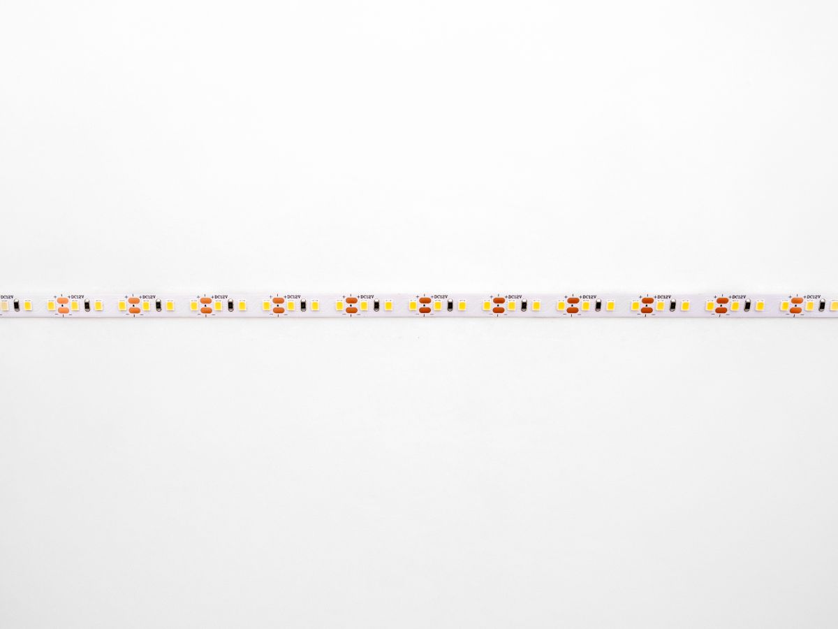 Светодиодная лента LEDS POWER 2835 120/м (9,6Вт/м) 12В нейтральная 002224