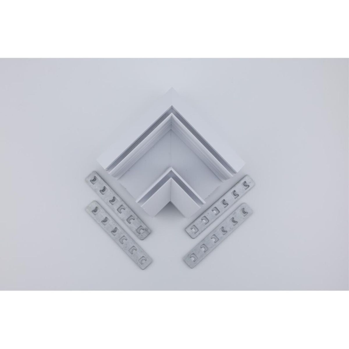 Соединитель магнитного шинопровода угловой плоский для натяжного потолка Aployt Magnetic track 220 APL.0284.10.04