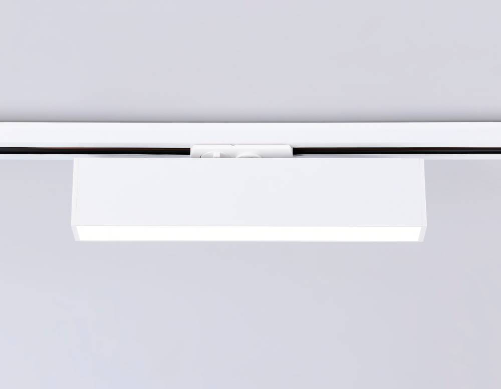 Трековый однофазный светильник Ambrella Light Track System GL6763