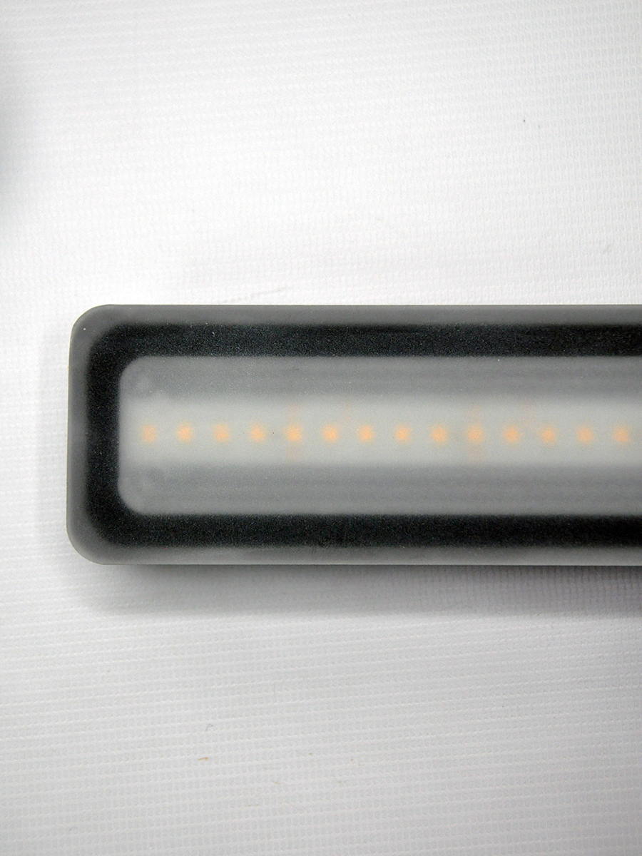 Подсветка для картин Elvan GW-1088/45-12W-WW-Bk