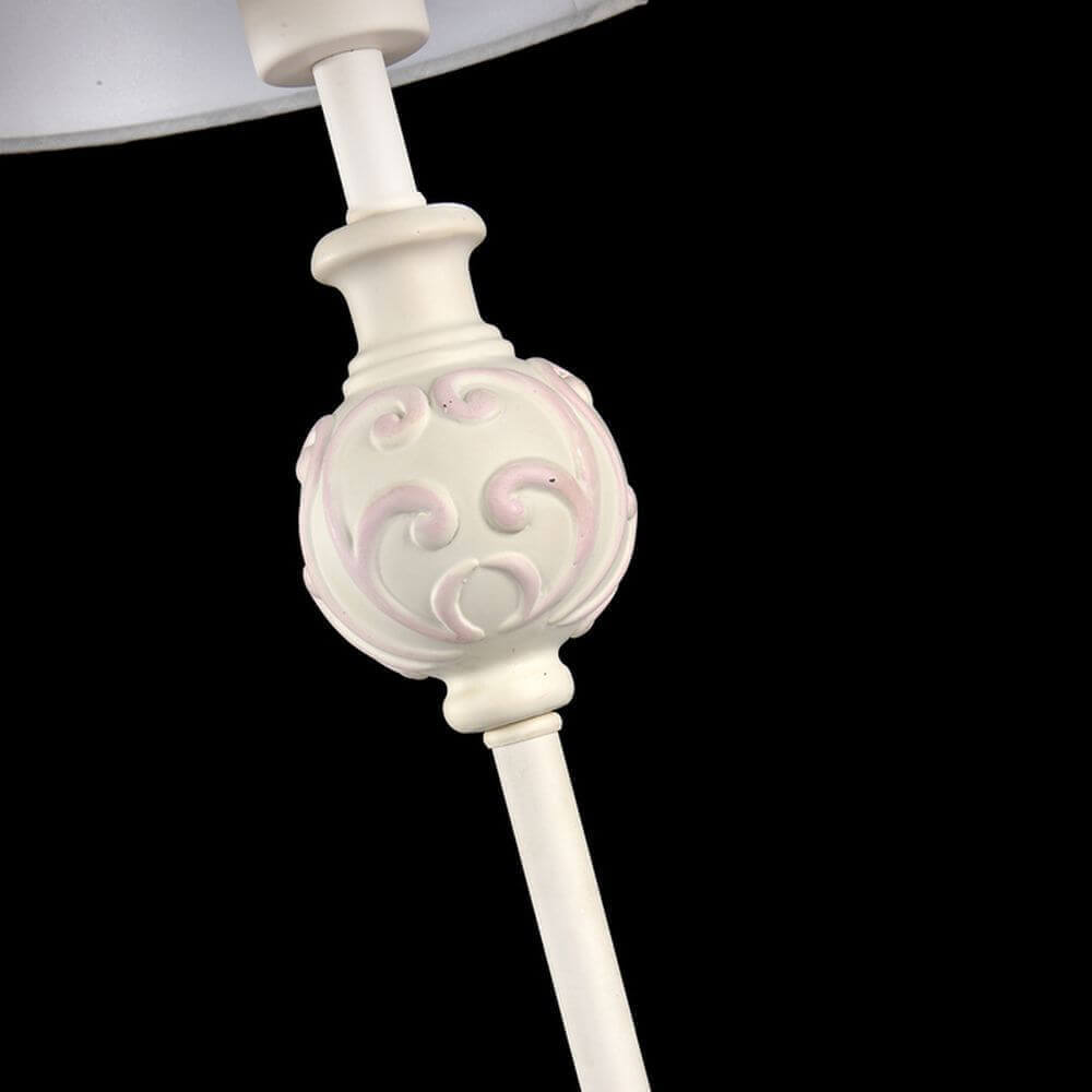 Настольная лампа Maytoni Fiona ARM032-11-PK