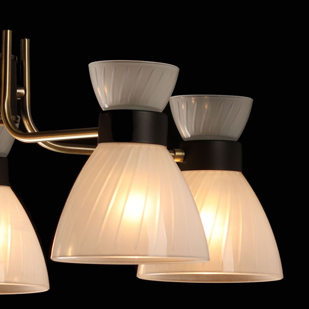 Люстра на штанге De Markt City Дэла 635016205