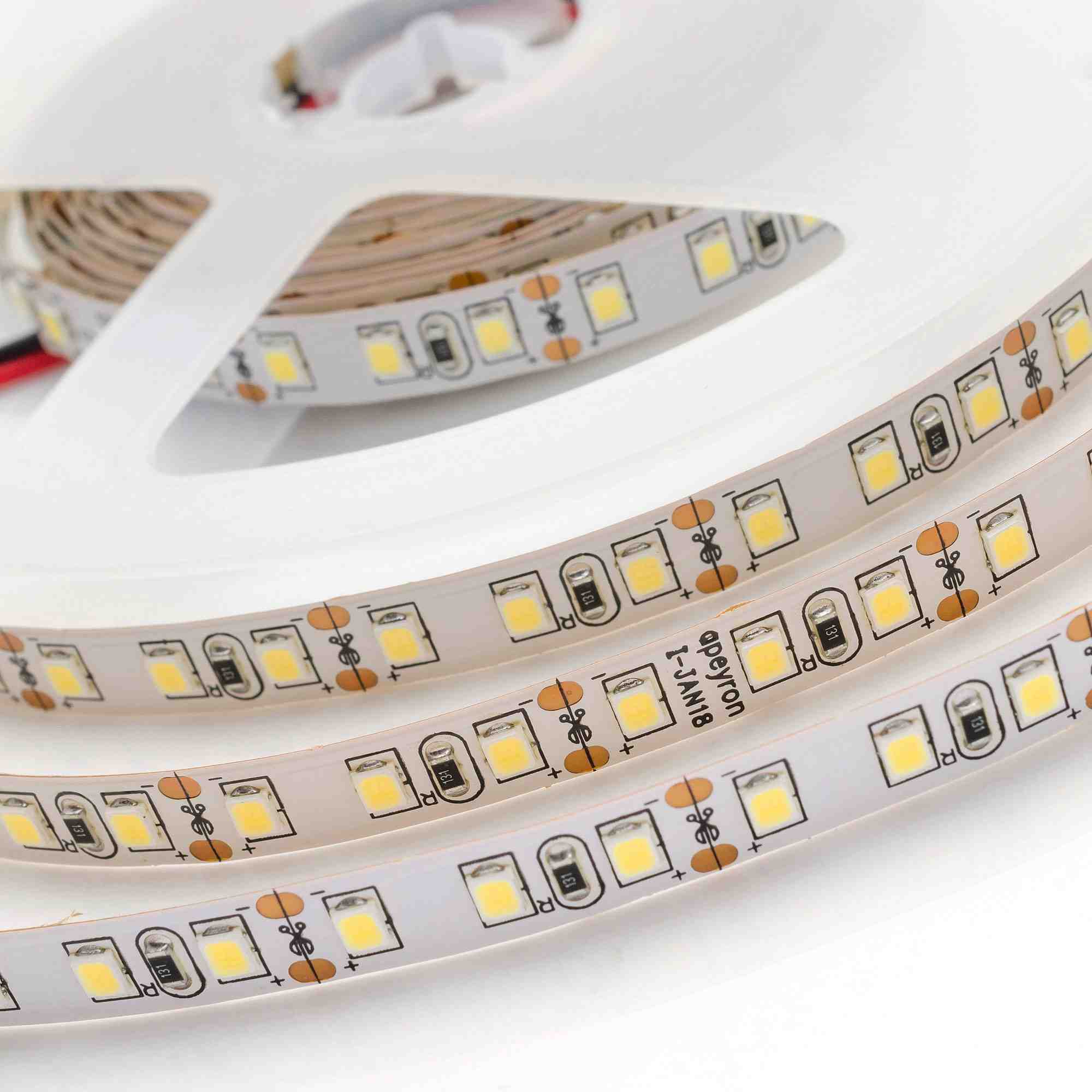 Светодиодная лента Apeyron 12В СТ 9,6Вт/м smd3528, 120д/м IP20 600Лм/м 3м 3000К 213BL