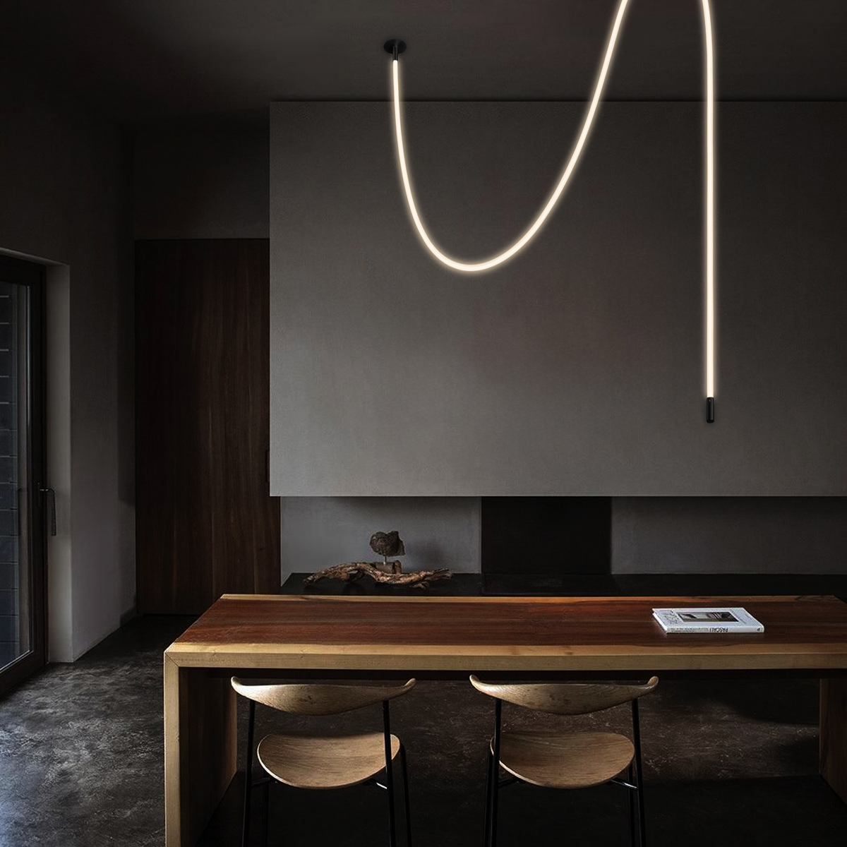 Потолочный светильник длинный Loft IT Thread 10388A Black