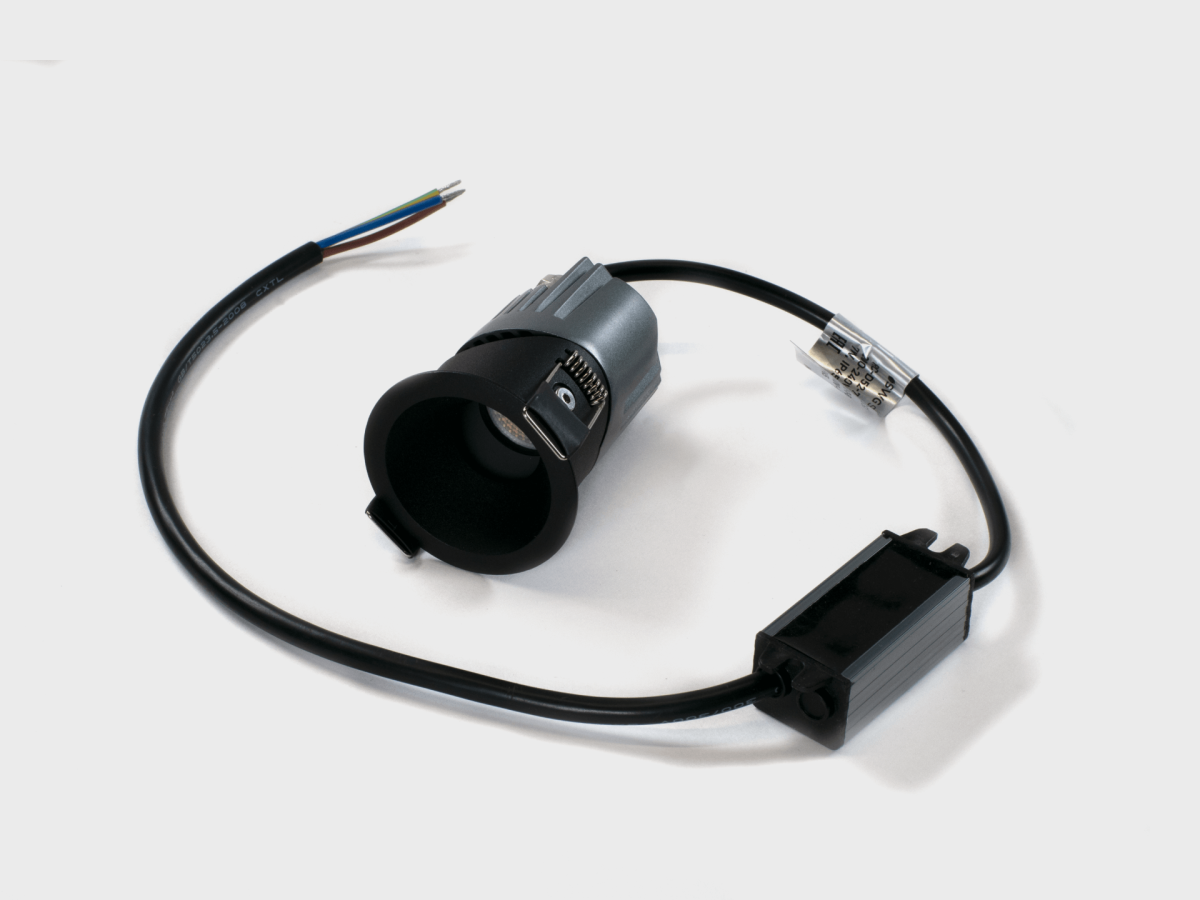 Встраиваемый светильник SWG RC-D52-7-BL-WW65 00-00038543