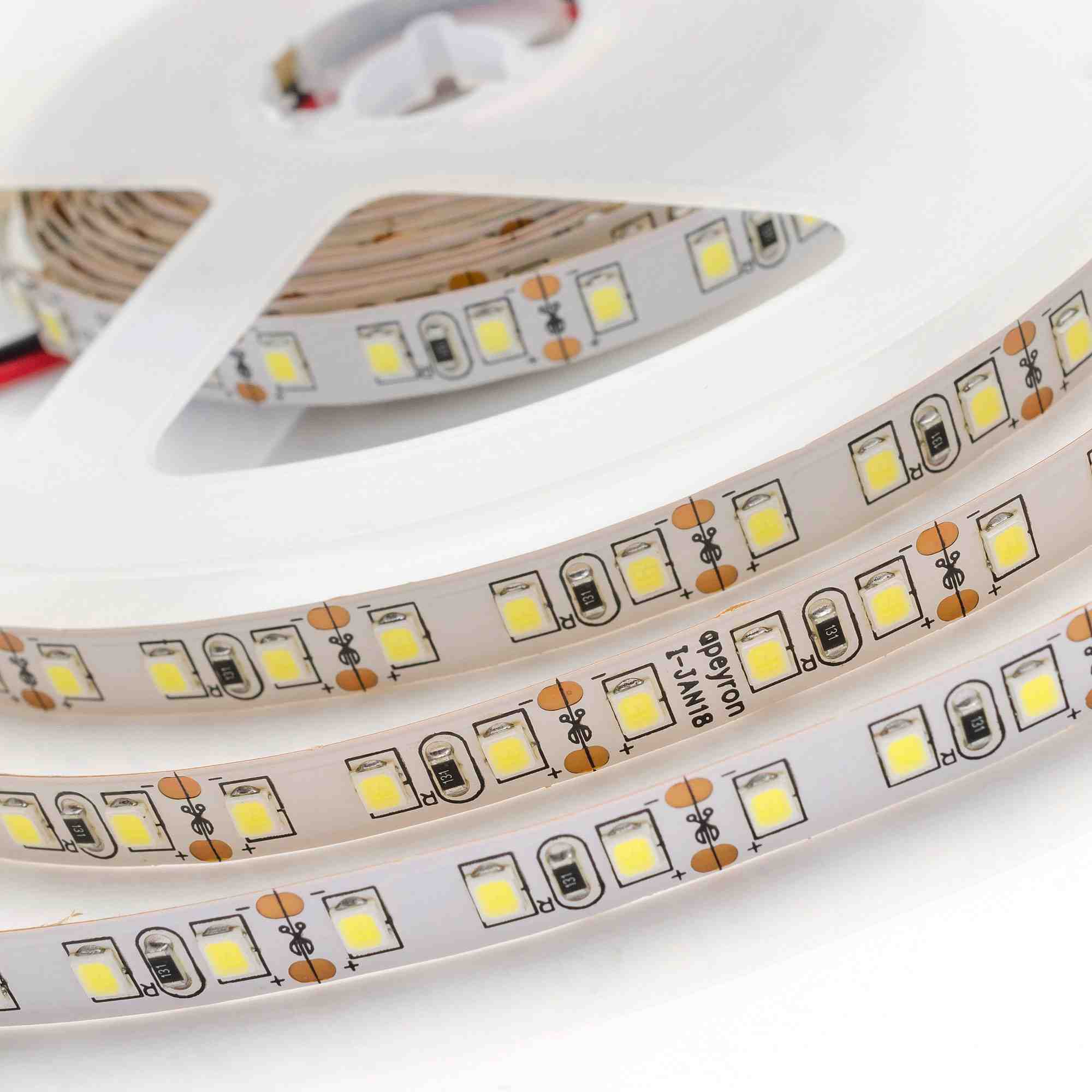 Светодиодная лента Apeyron 12В СТ 9,6Вт/м smd3528, 120д/м IP20 600Лм/м 2м 6500К 216BL