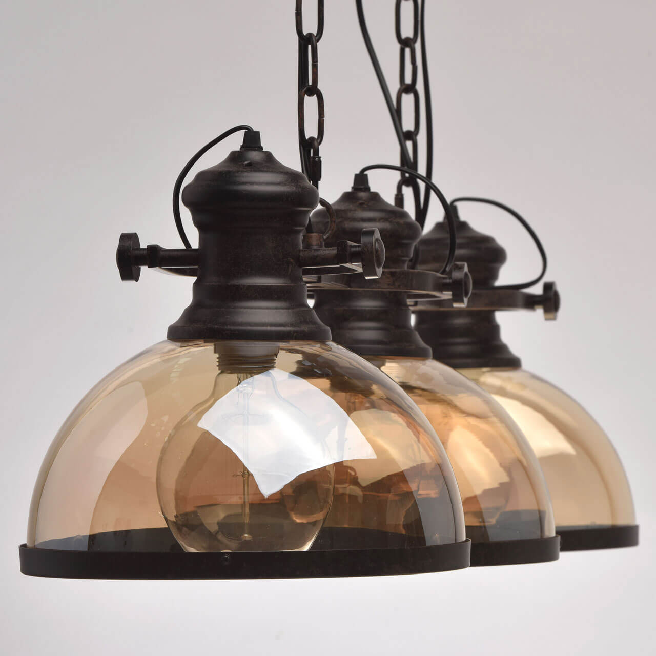 Подвесная люстра MW-Light Нойвид 4 682012103