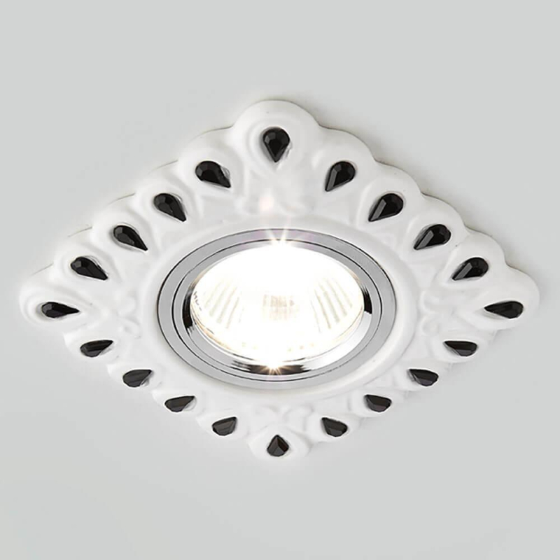 Встраиваемый светильник Ambrella Light Desing D5550 W/BK-A
