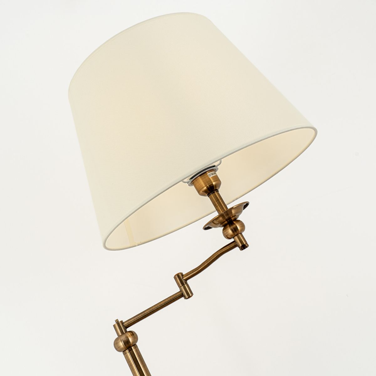 Торшер Modemodern MD.8024.01FL