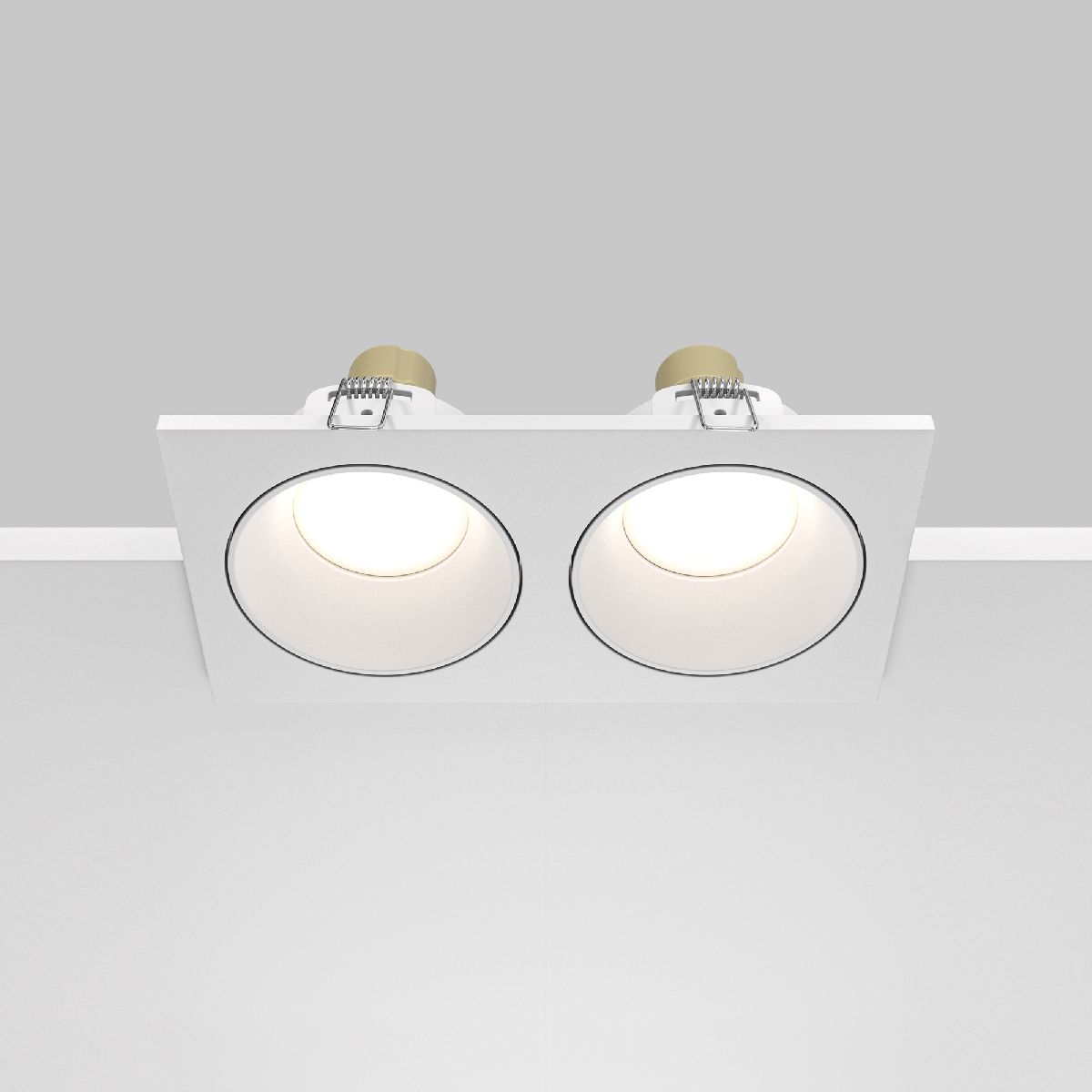 Встраиваемый светильник Maytoni Zoom DL033-2-02W