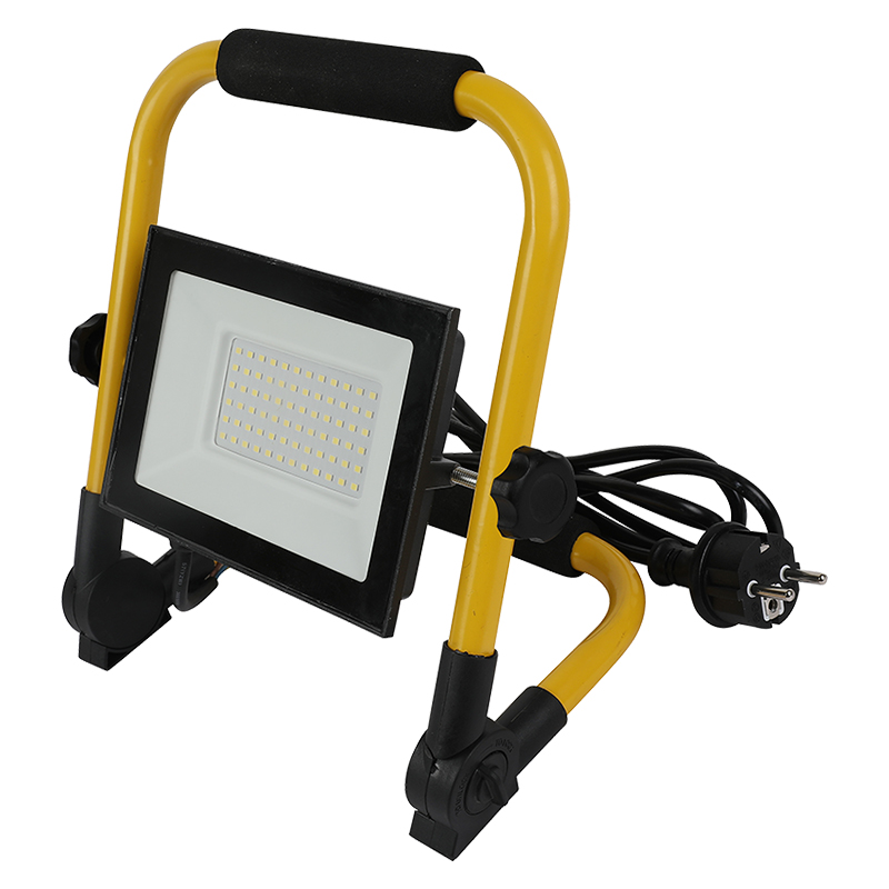 Прожектор светодиодный General GTAB-PORTABLE-70BT-IP65-6 403280