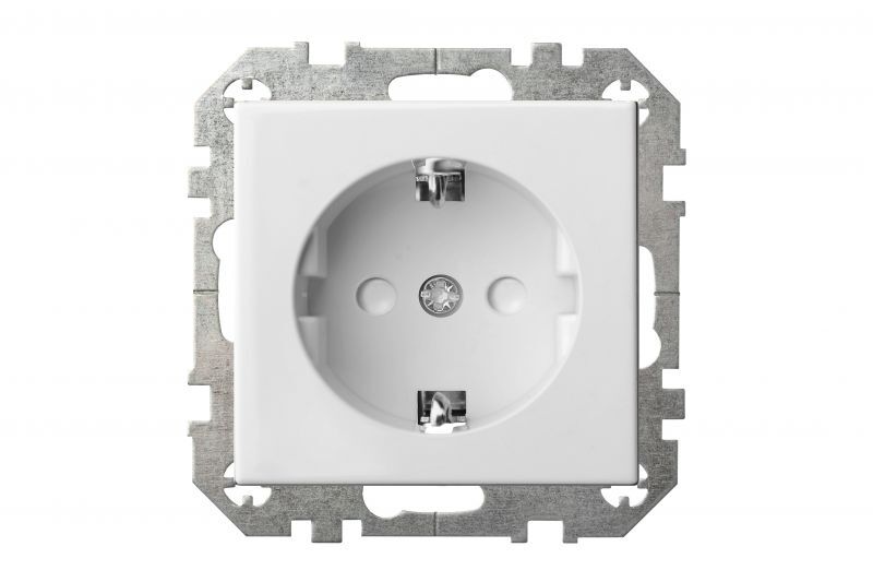 Розетка с заземлением и шторками Liregus Epsilon 28-0163