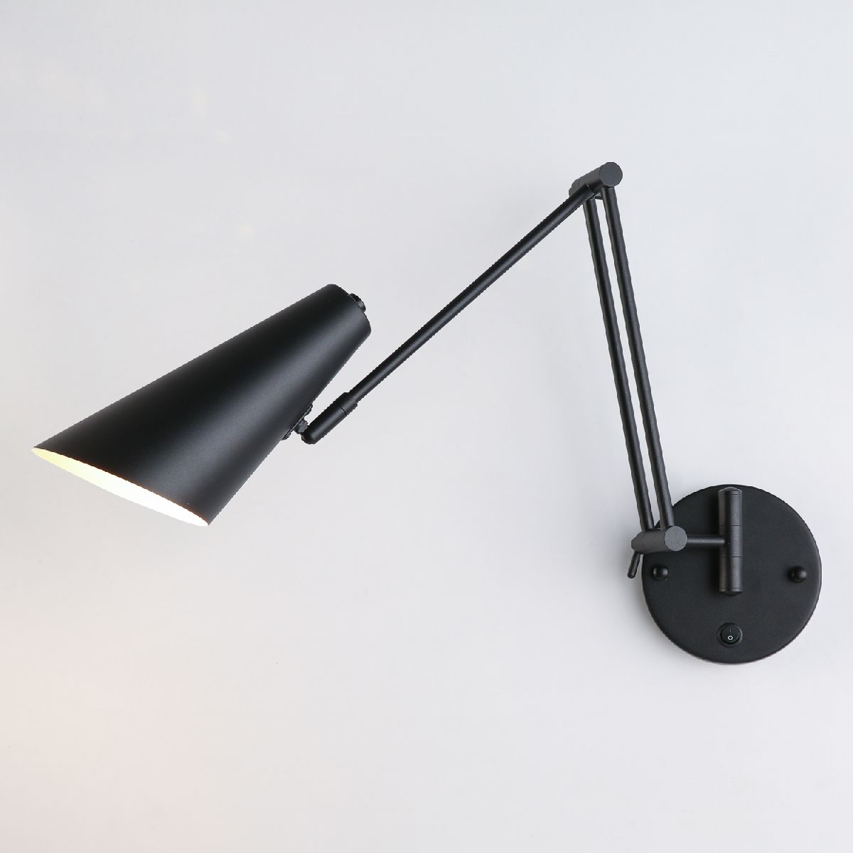 Бра на штанге Zortes Crane ZRS.1778.15