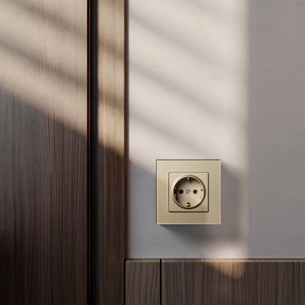 Рамка 1-постовая, стекло золотой Kollinger Reflex MG RM1GD