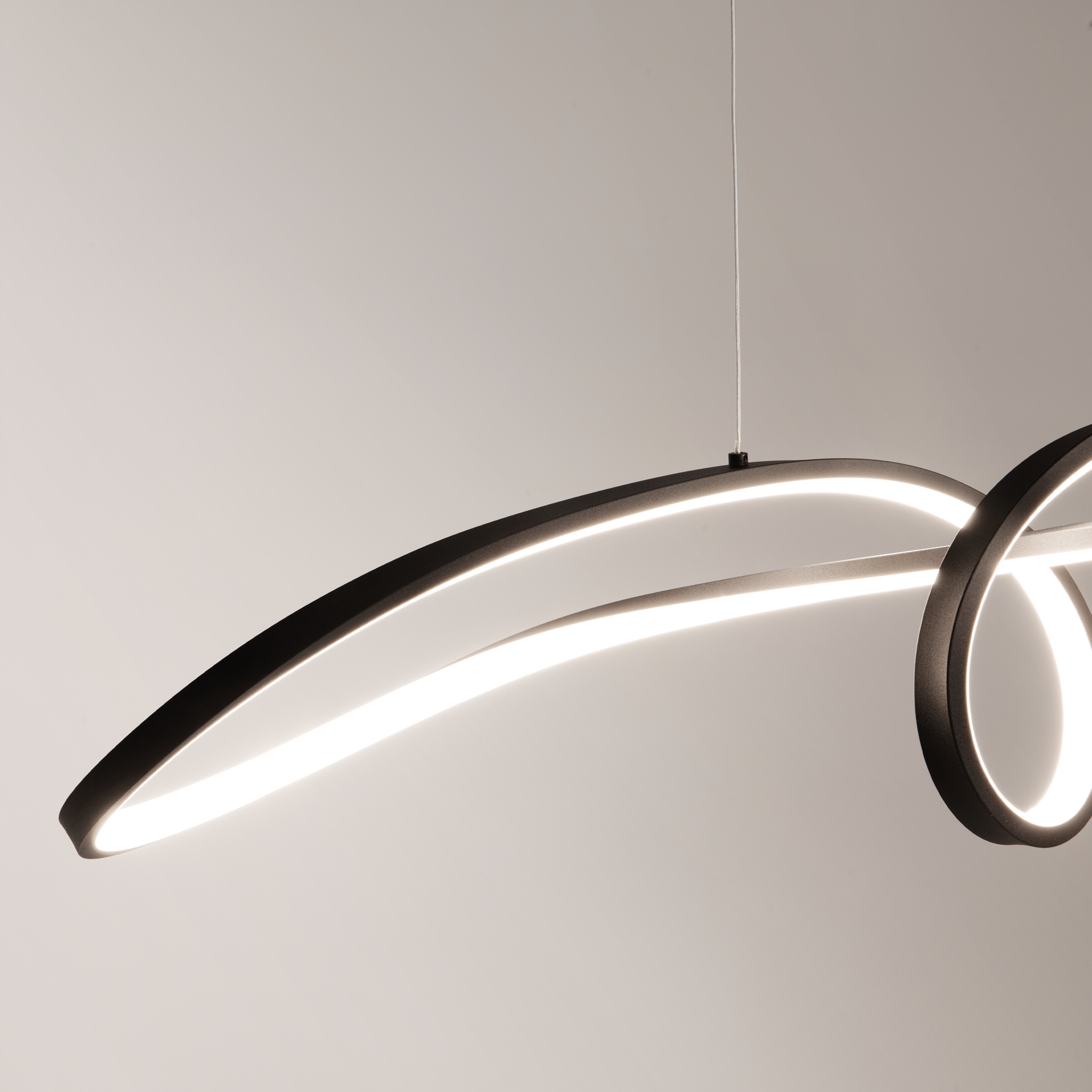 Подвесной светильник Maytoni Curve MOD156PL-L52B4K