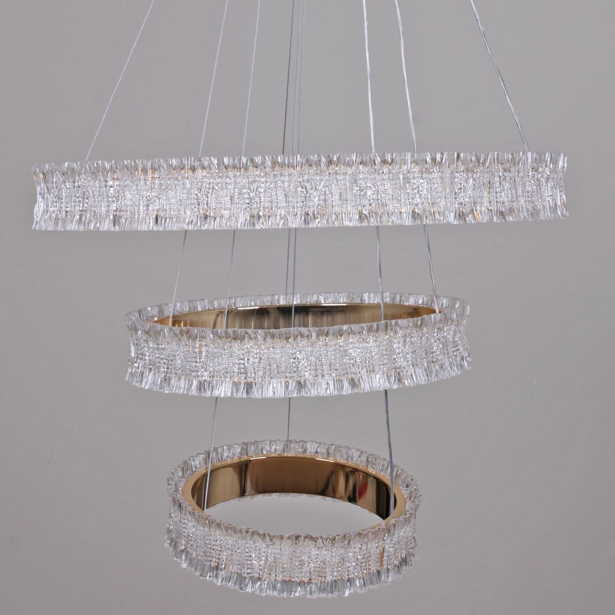 Подвесная люстра Reluce 13257-0.4-03