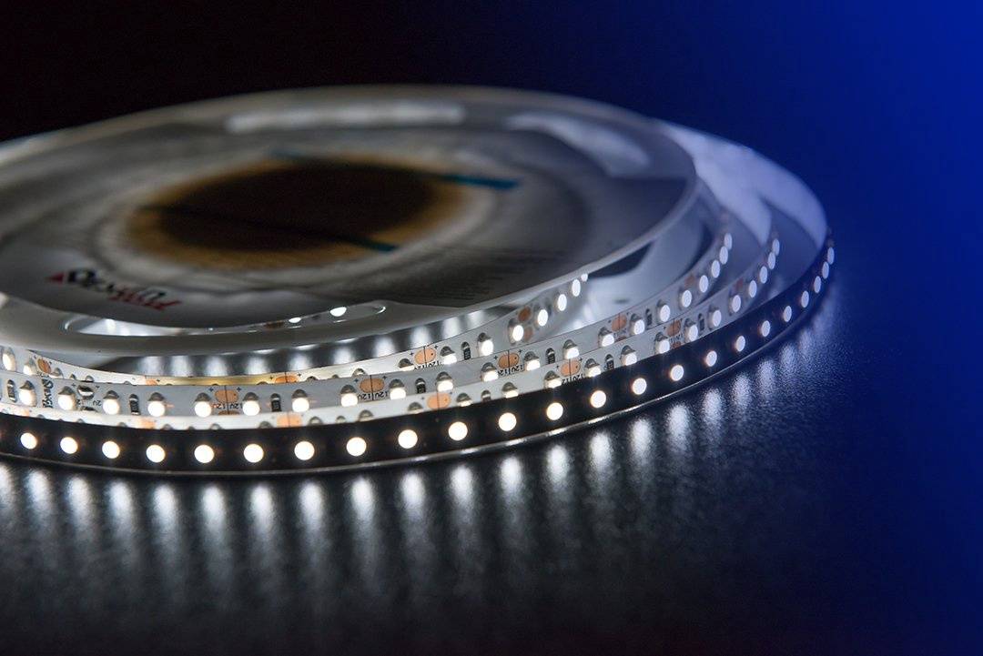 Светодиодная лента DesignLed DSG3120-12-W-33 000525