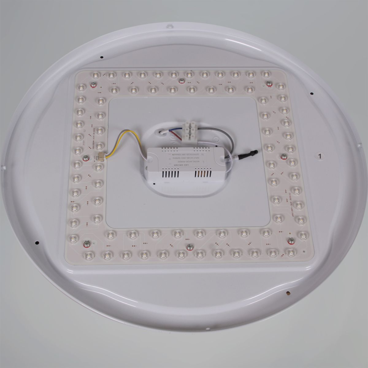 Светодиодные люстры и светильники Reluce 44516-0.5-500 WT