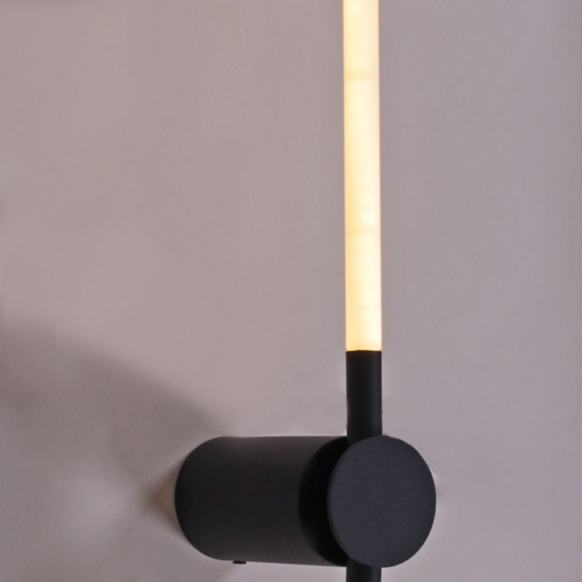 Настенный светильник Reluce 04295-0.2-720