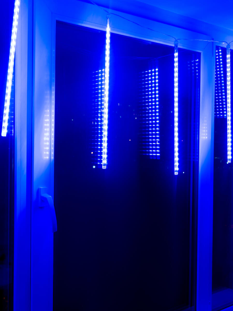 Уличная светодиодная гирлянда (UL-00000167) Uniel занавес 220V синий ULD-E1505-336/DTK BLUE IP44 TWISTED METEOR