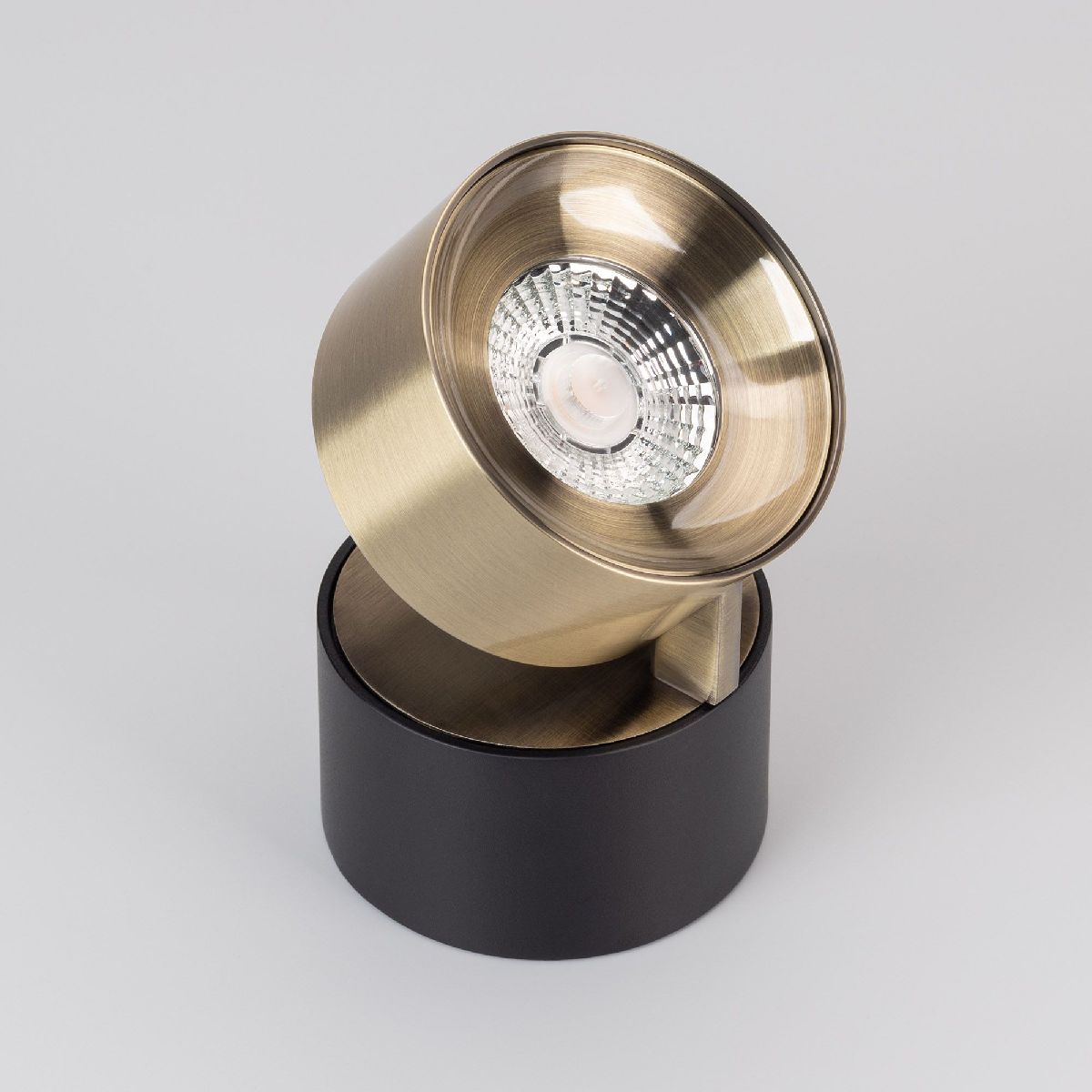 Накладной спот Arlight SP-PLURIO-SURFACE-R77-9W Warm3000 (BK-ABRS, 36 deg, 230V) 040421