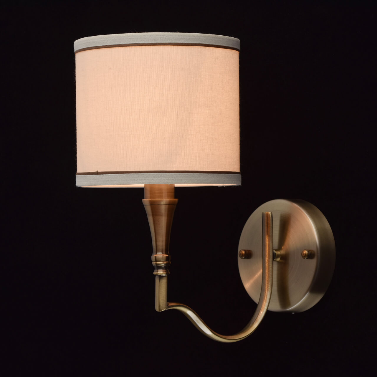 Бра MW-Light Конрад 4 667021201 в Москве