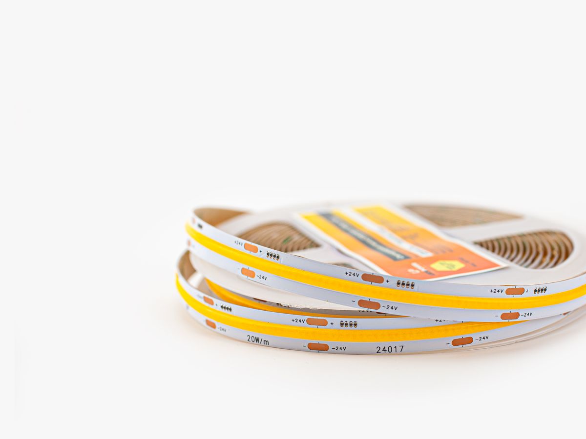 Светодиодная лента LEDS POWER COB 546/м (20Вт/м) 24В нейтральная 007922